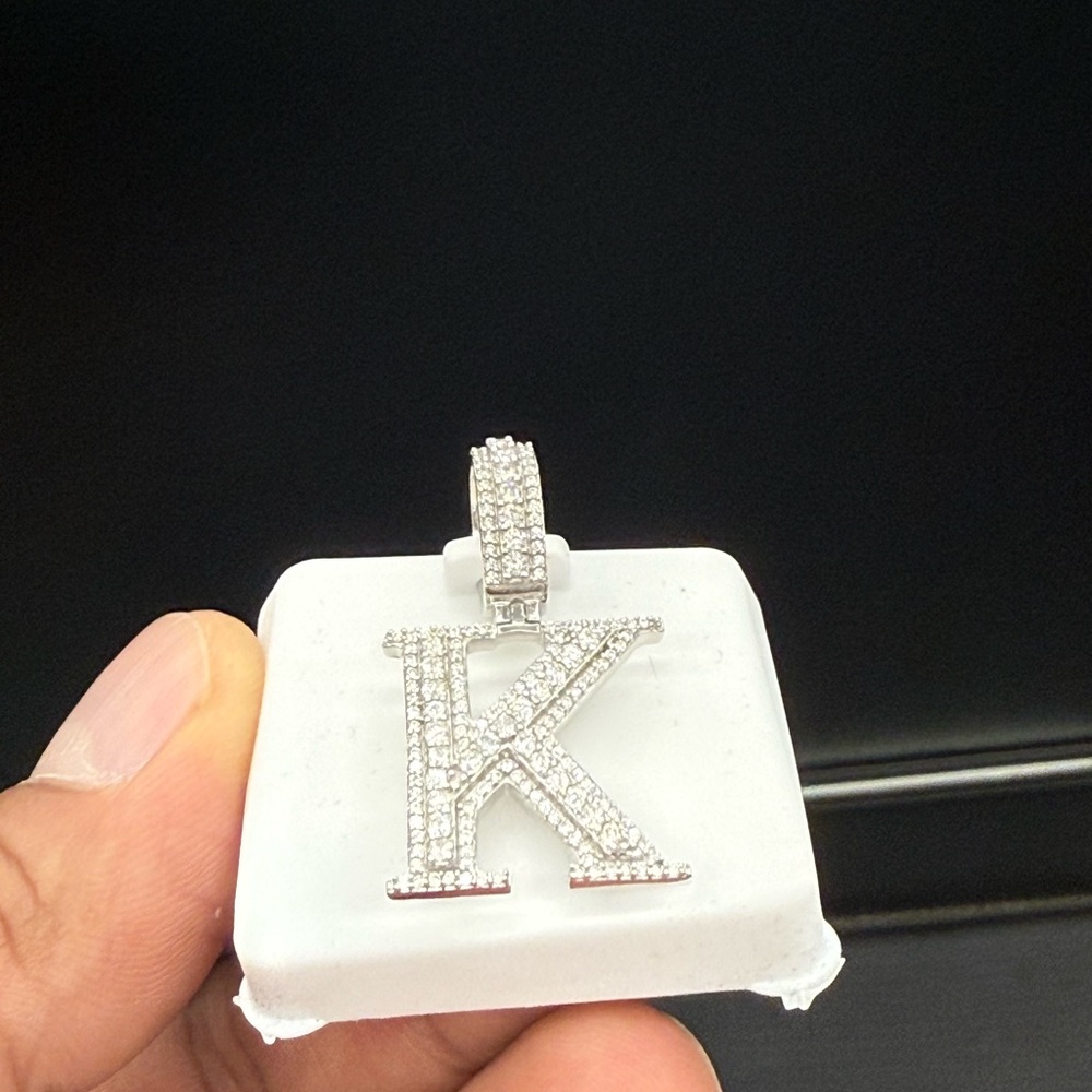 925 Sterling Silver later 'K' Pendant - Picture 4 of 9